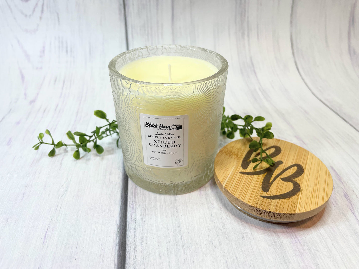 Spiced Cranberry - Limited Edition - Subtly Scented 7oz Jar Candle w/ Bambo lid