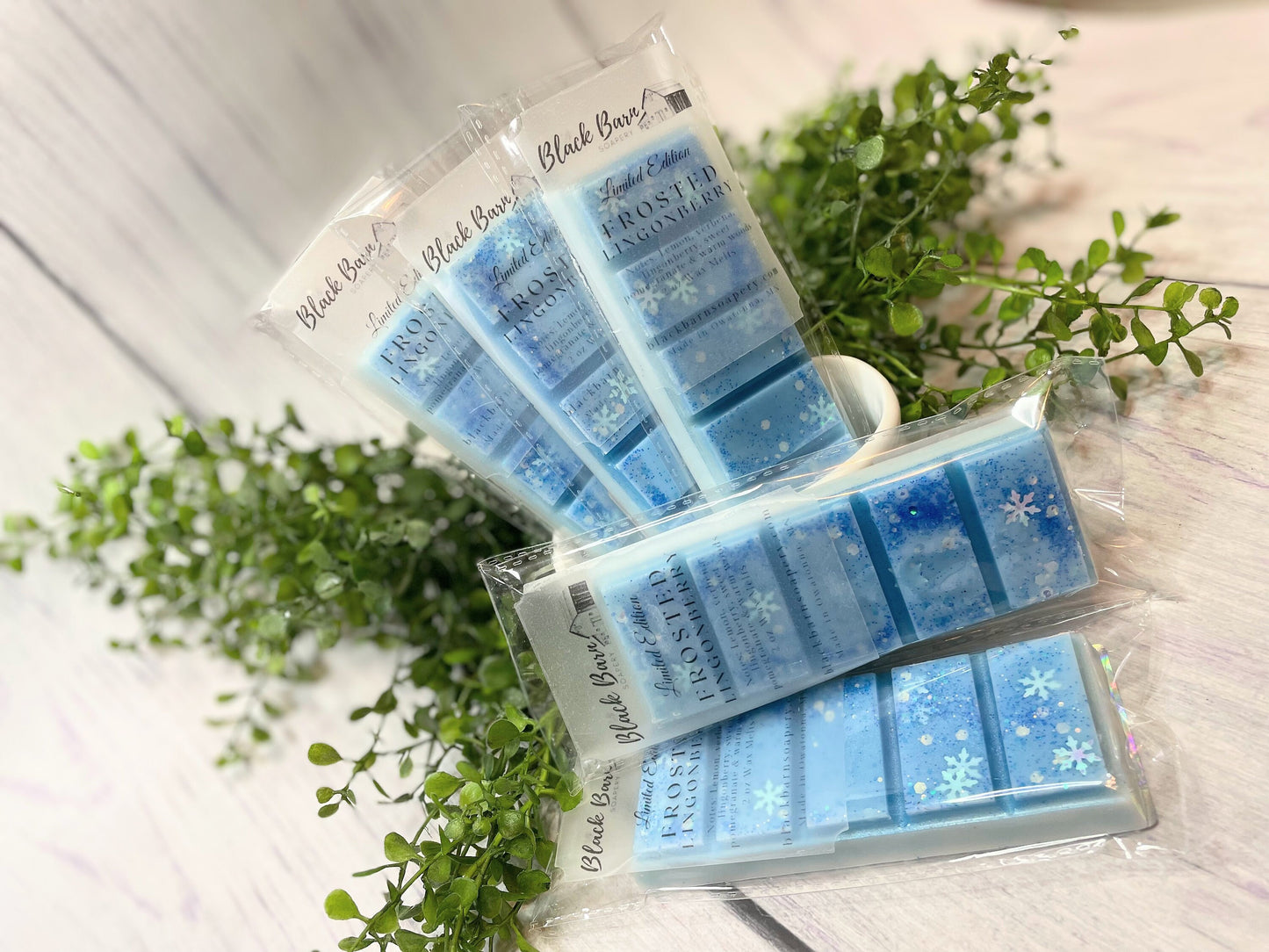 Frosted Lingonberry - Limited Edition Snap Bar Wax Melts