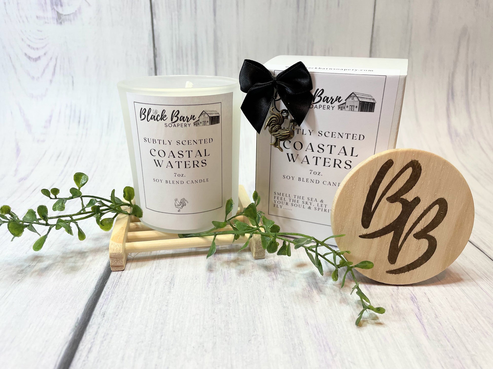 Coastal Waters - Subtly Scented 7oz Jar Candle w/ Bambo lid