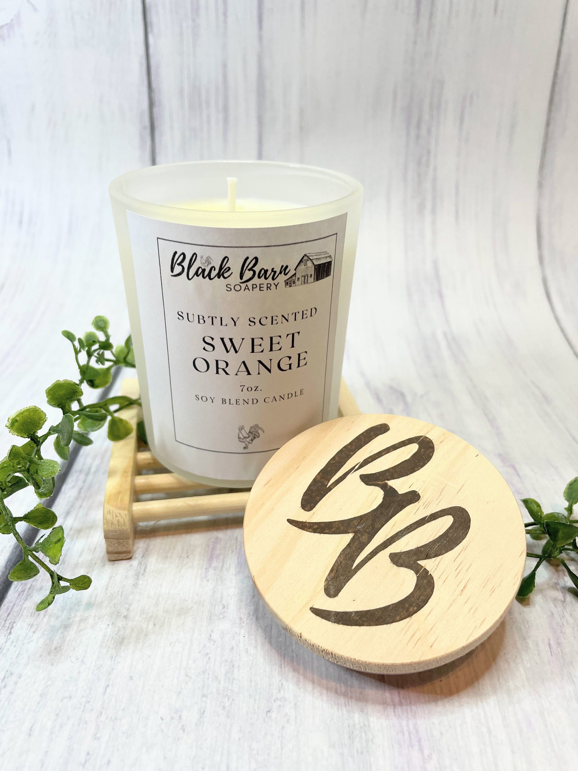 Sweet Orange & Vanilla - Subtly Scented 7oz Jar Candle w/ Bambo lid