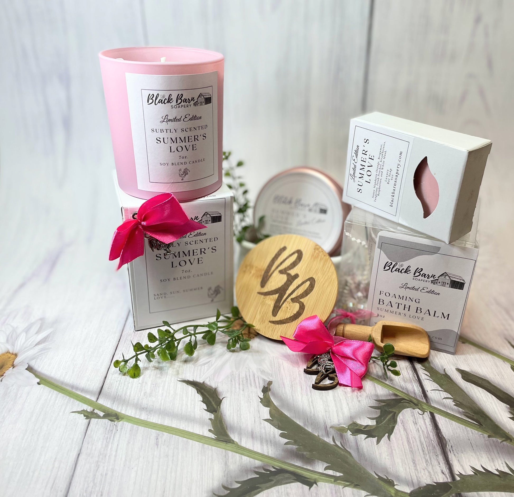 Summer's Love - Limited Edition - Black Barn Box