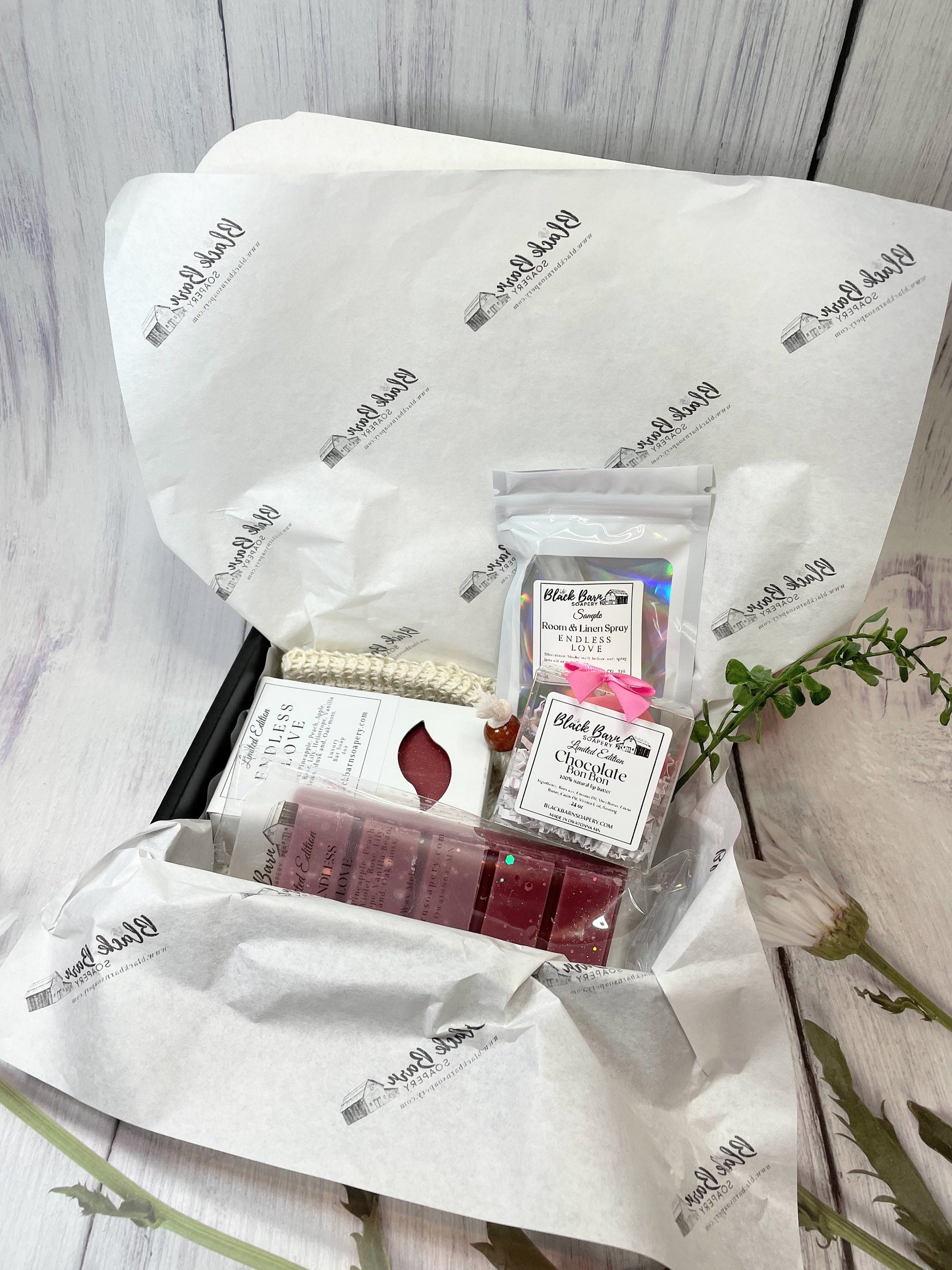 Endless Love - Gift Box Limited Edition - Black Barn Box