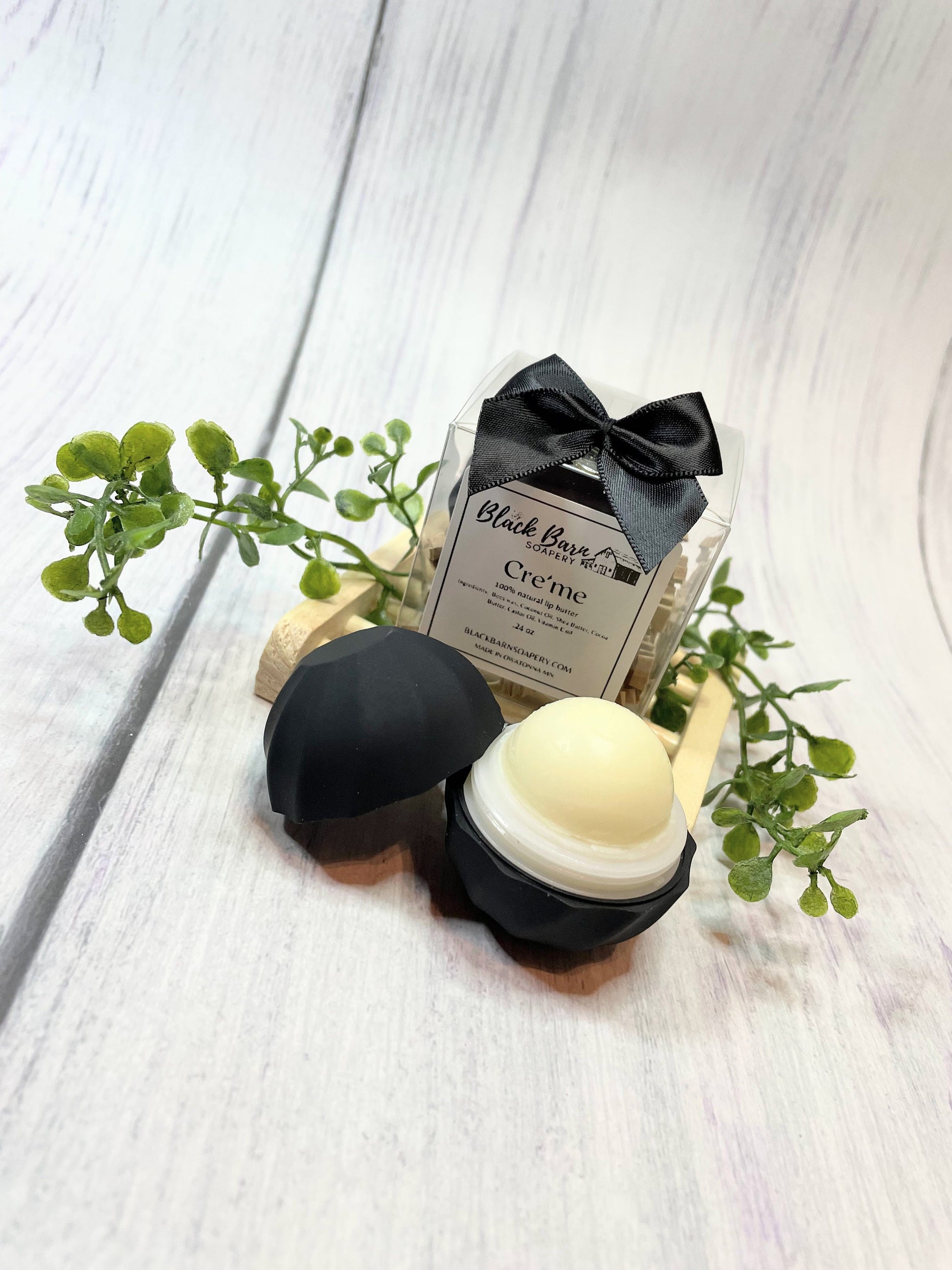 Cre'me- Beeswax Lip Butter / Conditioner