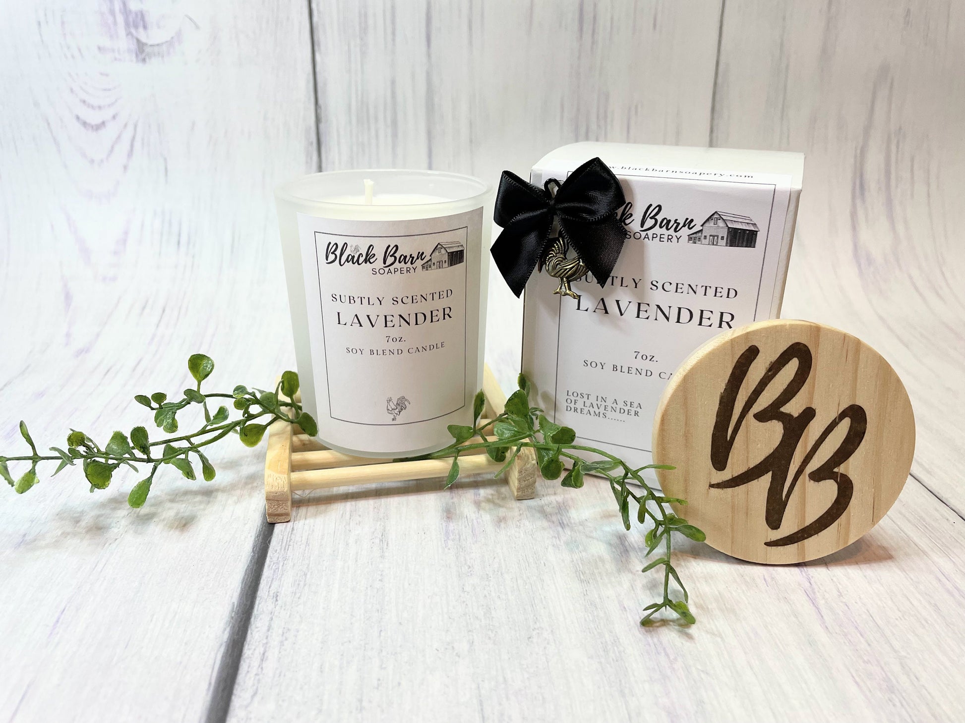 Lavender - Subtly Scented 7oz Jar Candle w/ Bambo lid