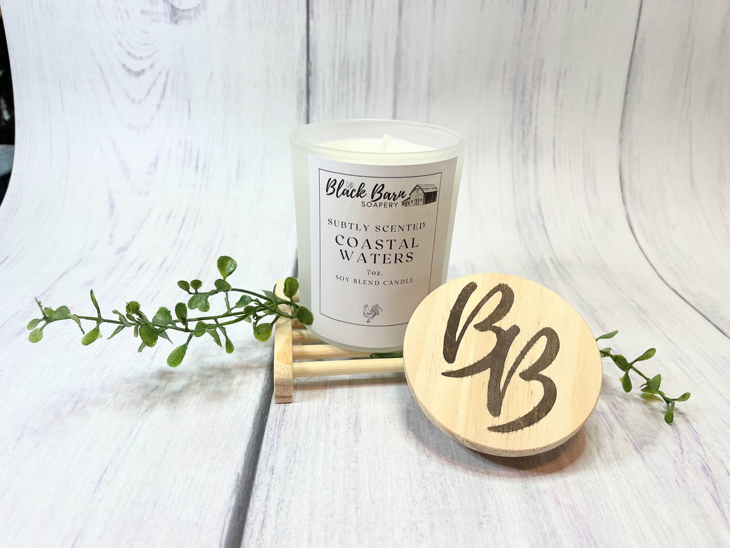 Coastal Waters - Subtly Scented 7oz Jar Candle w/ Bambo lid