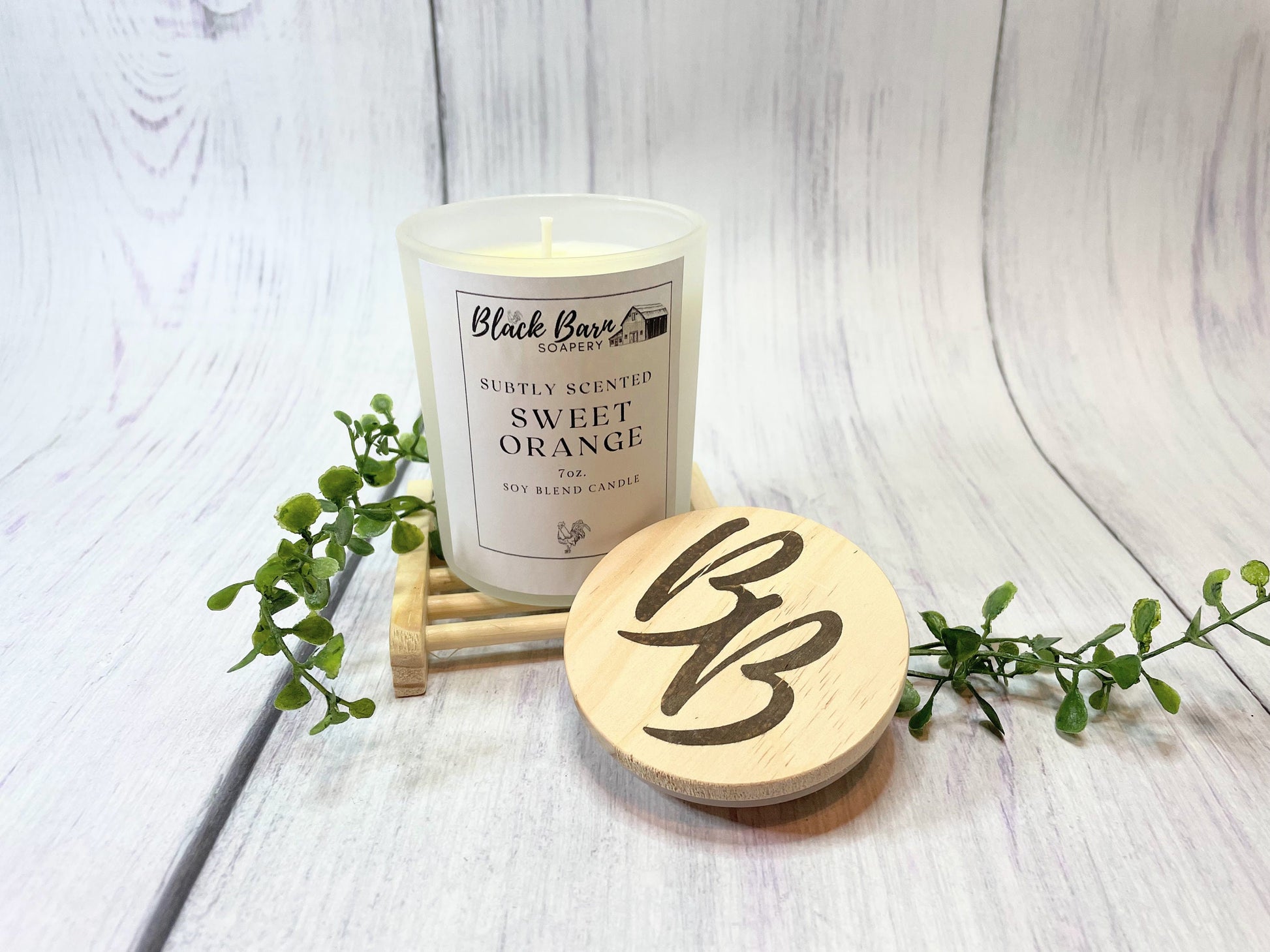 Sweet Orange & Vanilla - Subtly Scented 7oz Jar Candle w/ Bambo lid