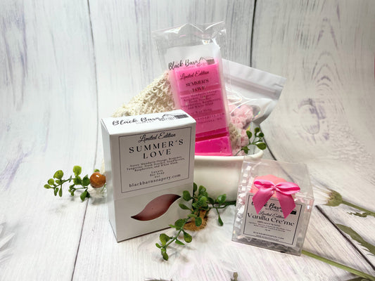 Summer's Love - Limited Edition - Black Barn Box