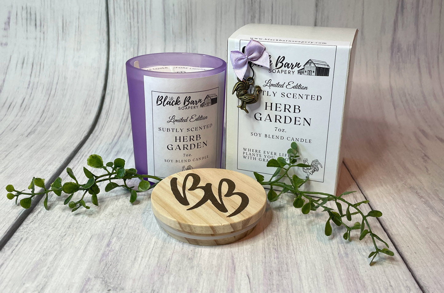 Herb Garden - Subtly Scented 7oz Jar Candle w/ Bambo lid