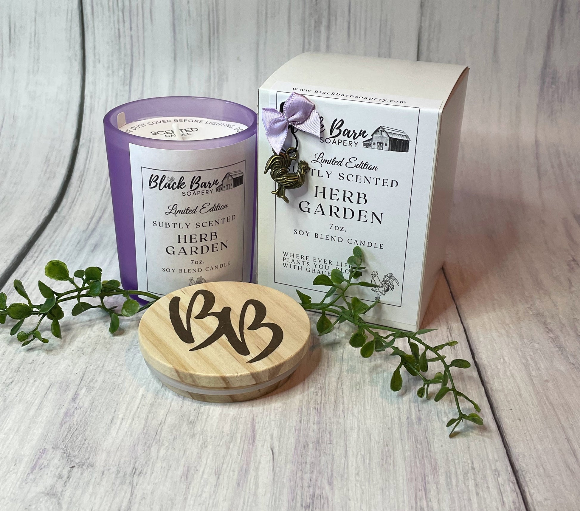 Herb Garden - Subtly Scented 7oz Jar Candle w/ Bambo lid
