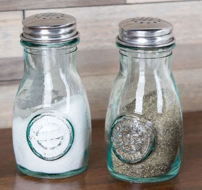 Hand Blown & Pressed Holiday Crate - 4 Oz. Salt / Pepper Shaker Set