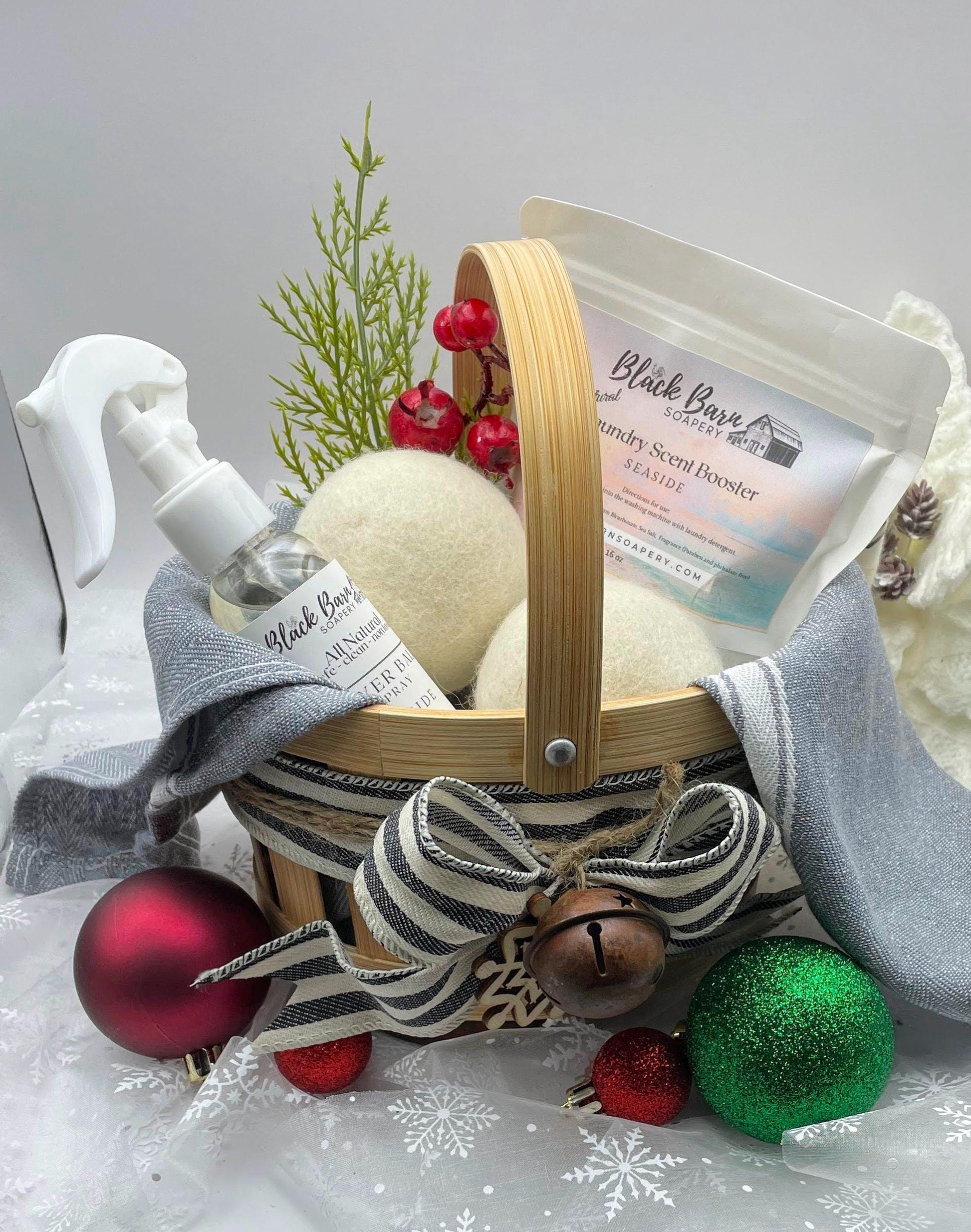 Black Barn Dryer Ball Gift Basket