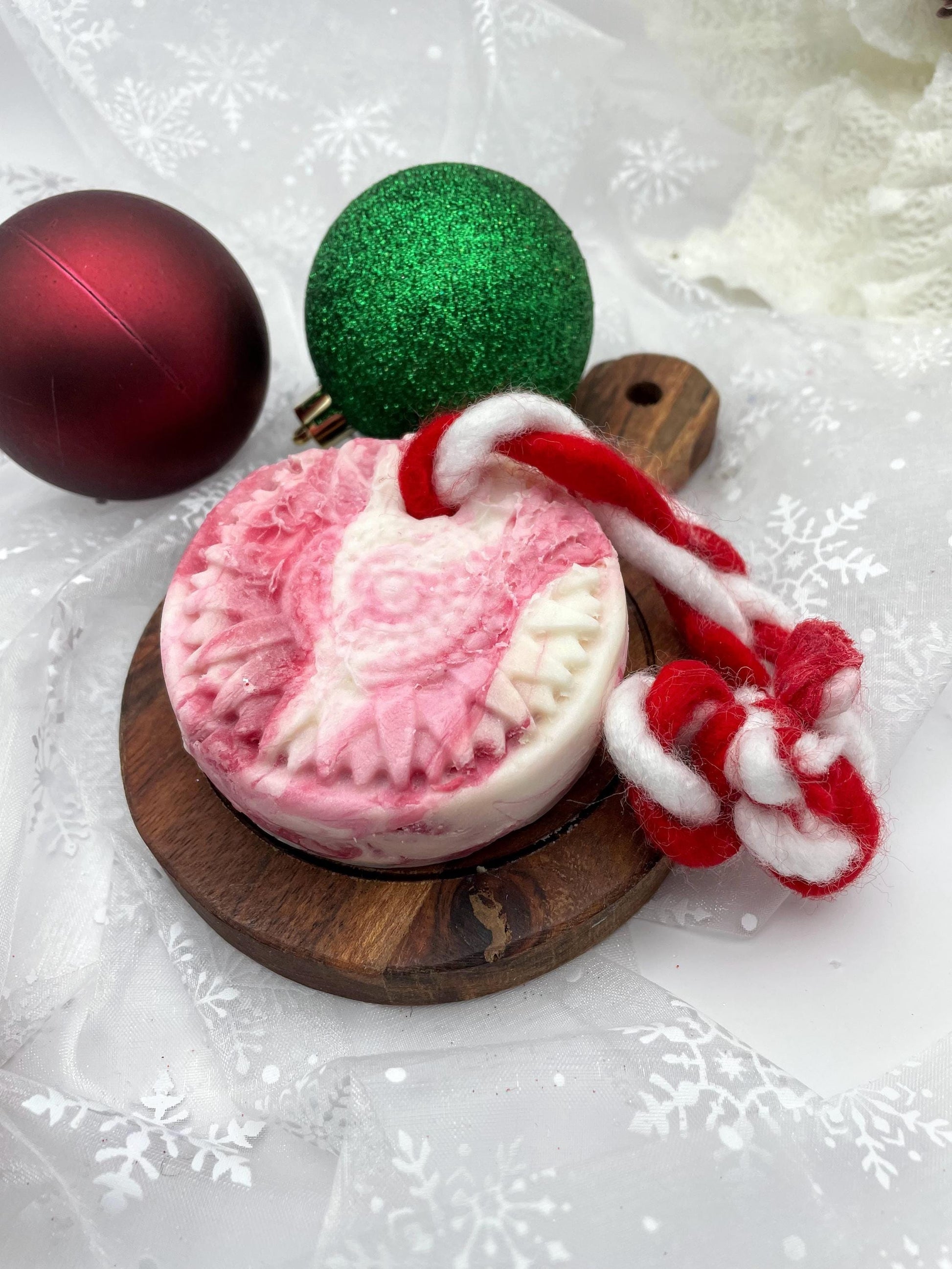 SALE Peppermint Swirl - Soap-on-a-Rope