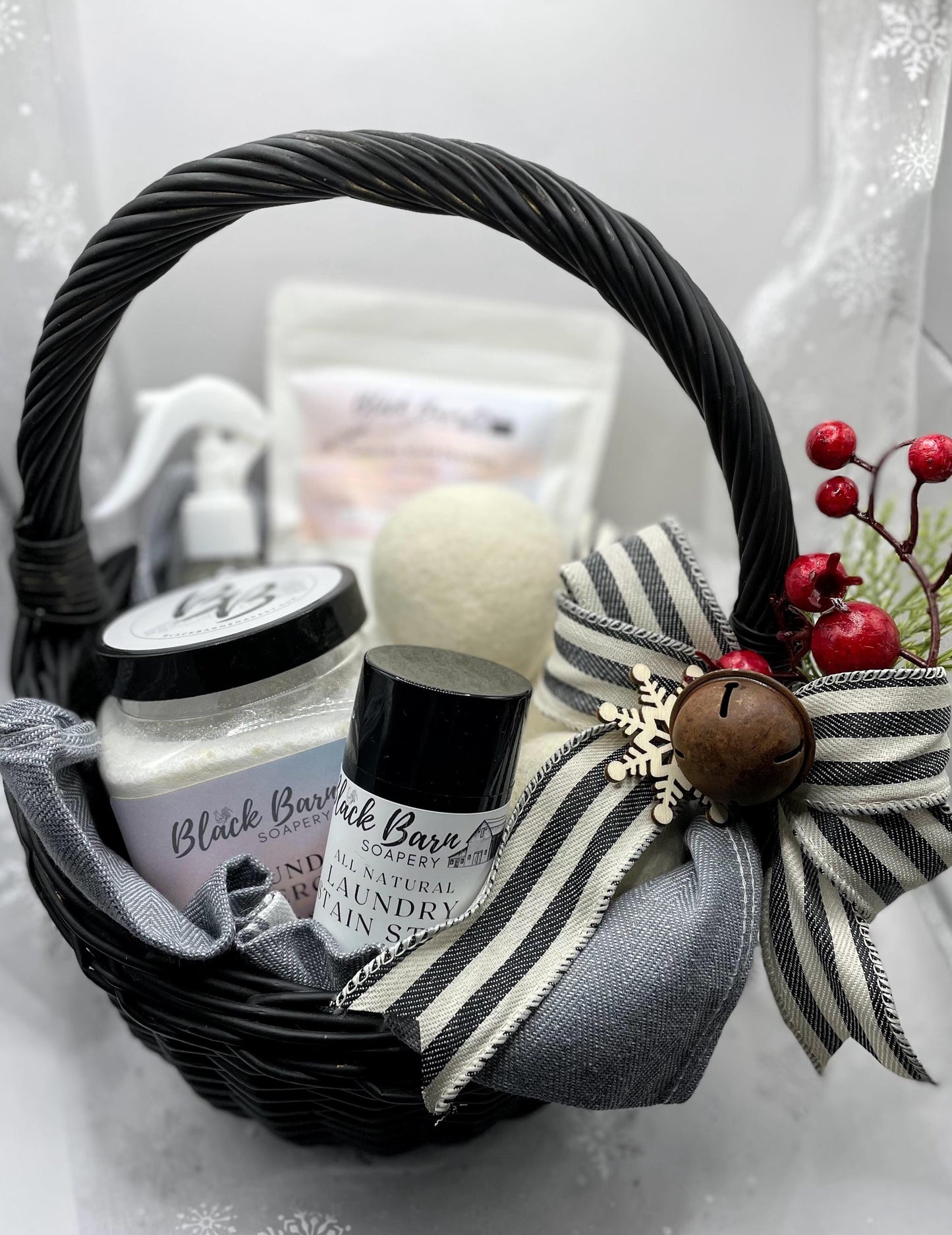 Black Barn Laundry Gift Basket