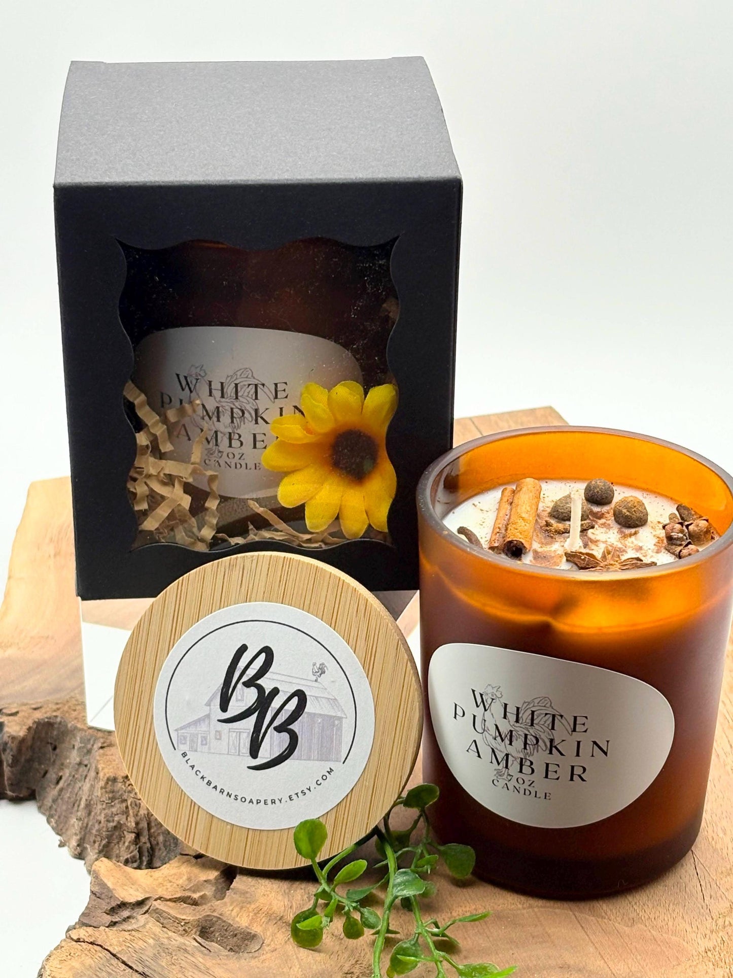 White Pumpkin Amber - 7oz Candle