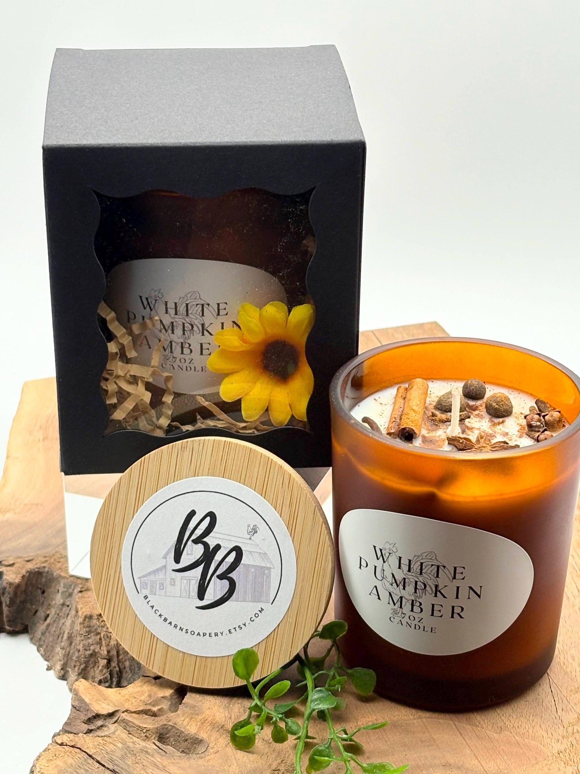 White Pumpkin Amber - 7oz Candle